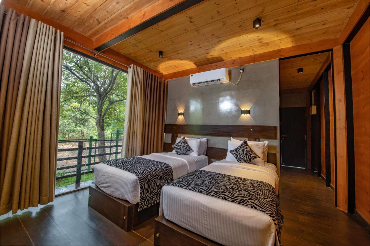 Atha Resort Сигирия Экстерьер фото Deluxe Room