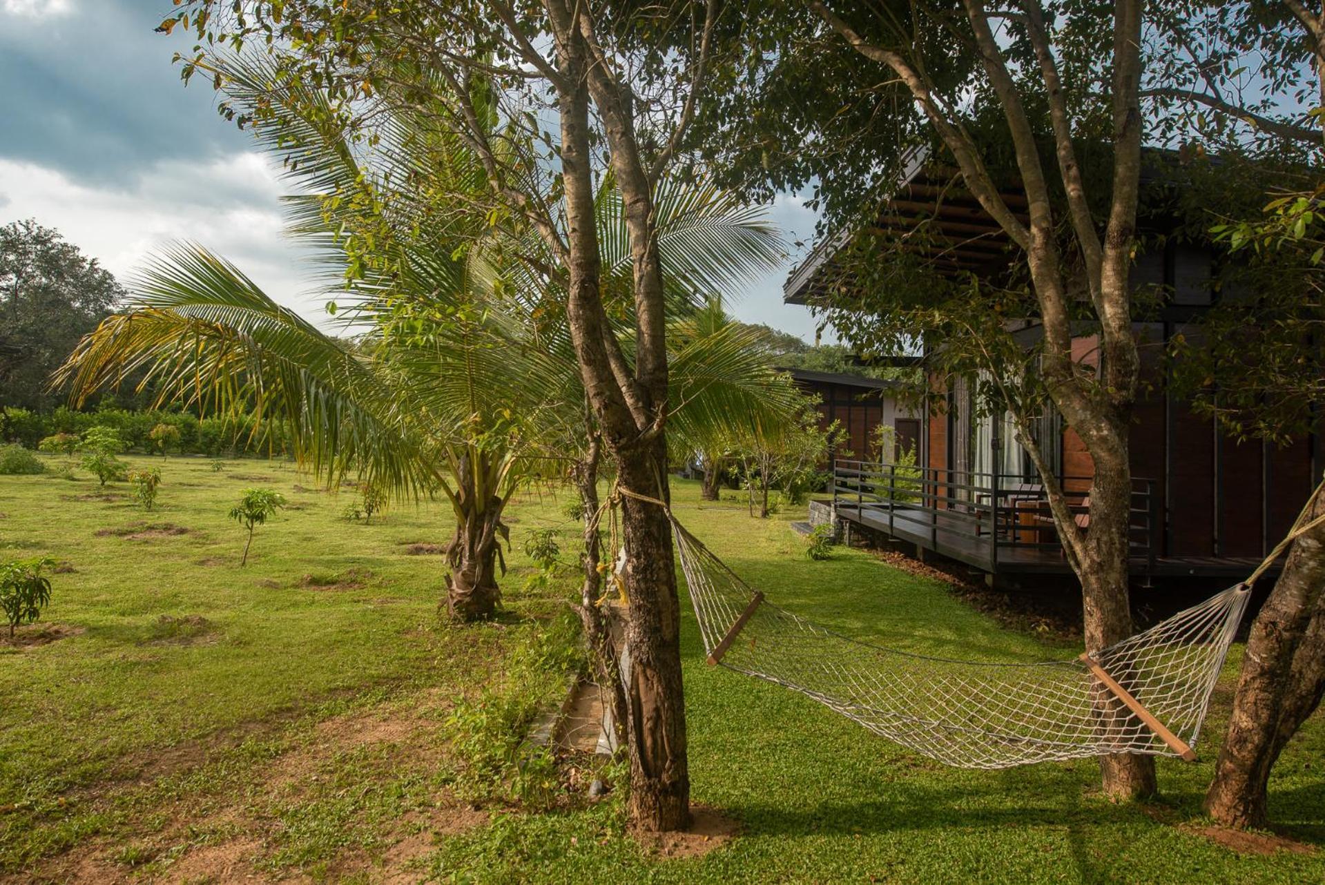 Atha Resort Сигирия Экстерьер фото
